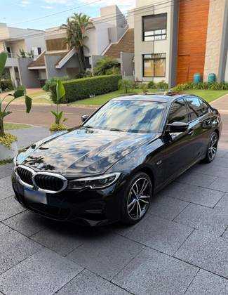BMW 330e 2.0 16V TURBO HÍBRIDO M SPORT AUTOMÁTICO